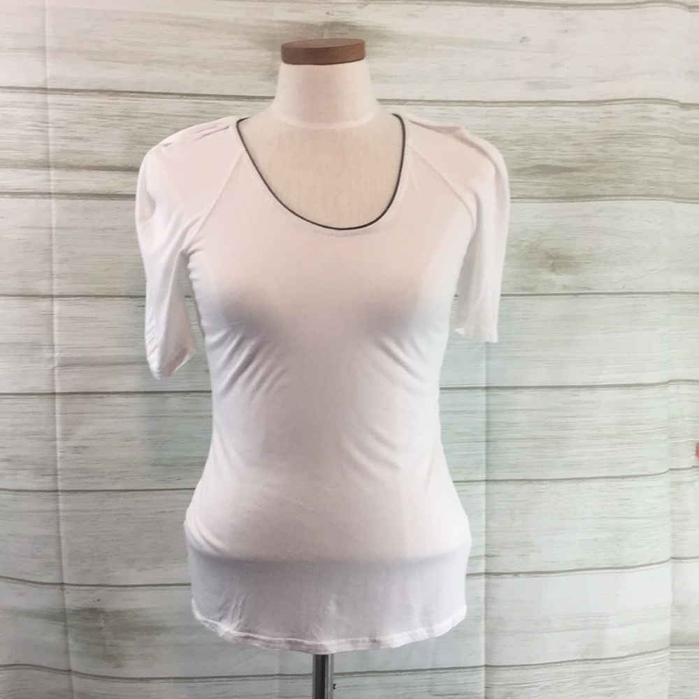 Reiss Essentials “Alice” White V-neck Top